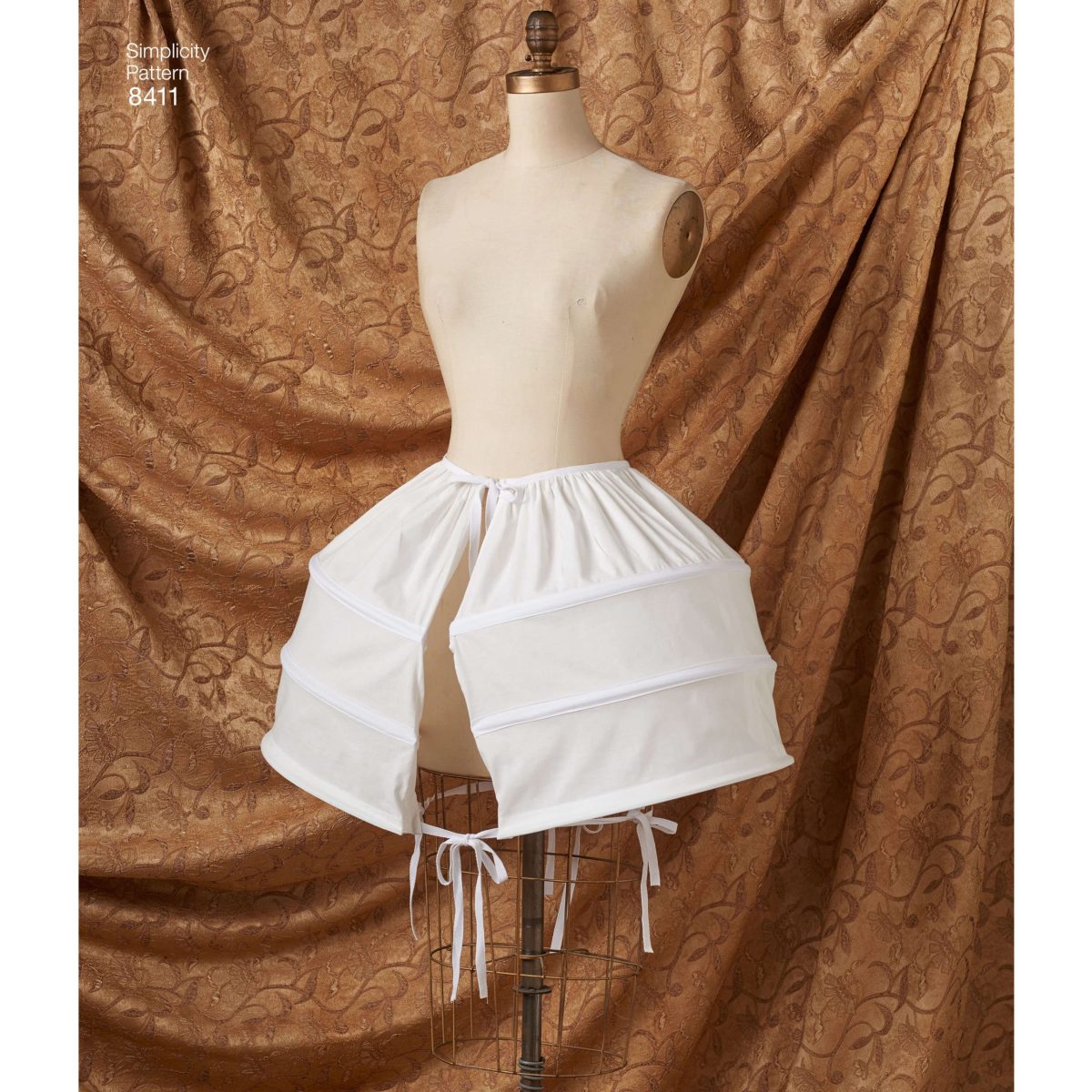 Simplicity Pattern 8411 Misses' 18th Century Costume