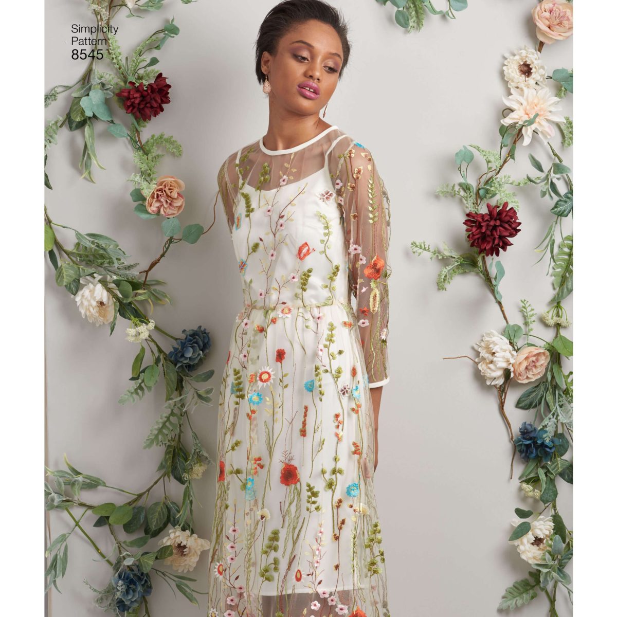 Simplicity Pattern 8545 Misses' and Petite Dress and Top