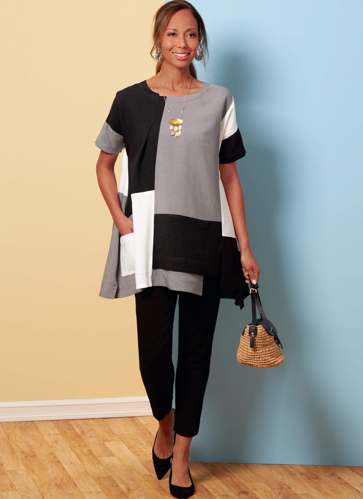 Butterick Sewing Pattern B6877 Katherine Tilton Misses' Top