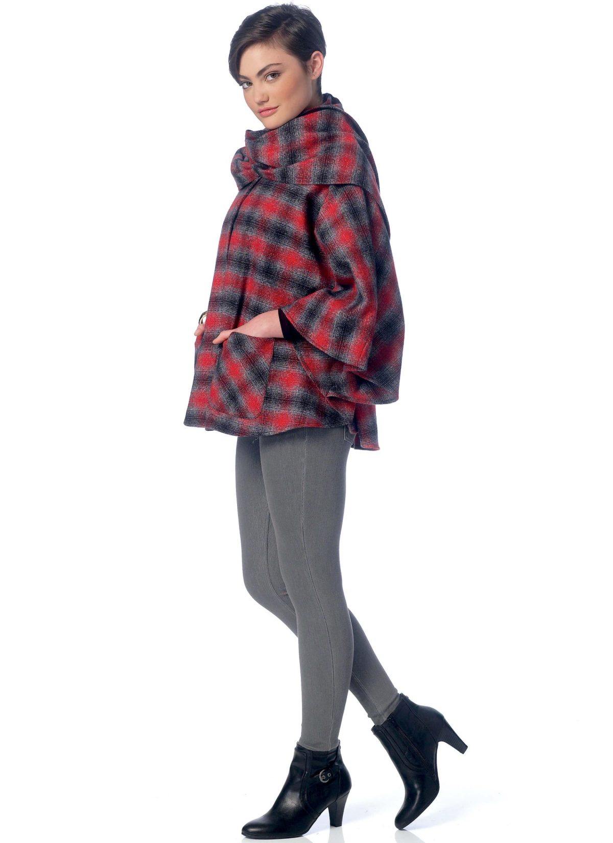 McCall's Sewing Pattern M7202 Misses' Ponchos