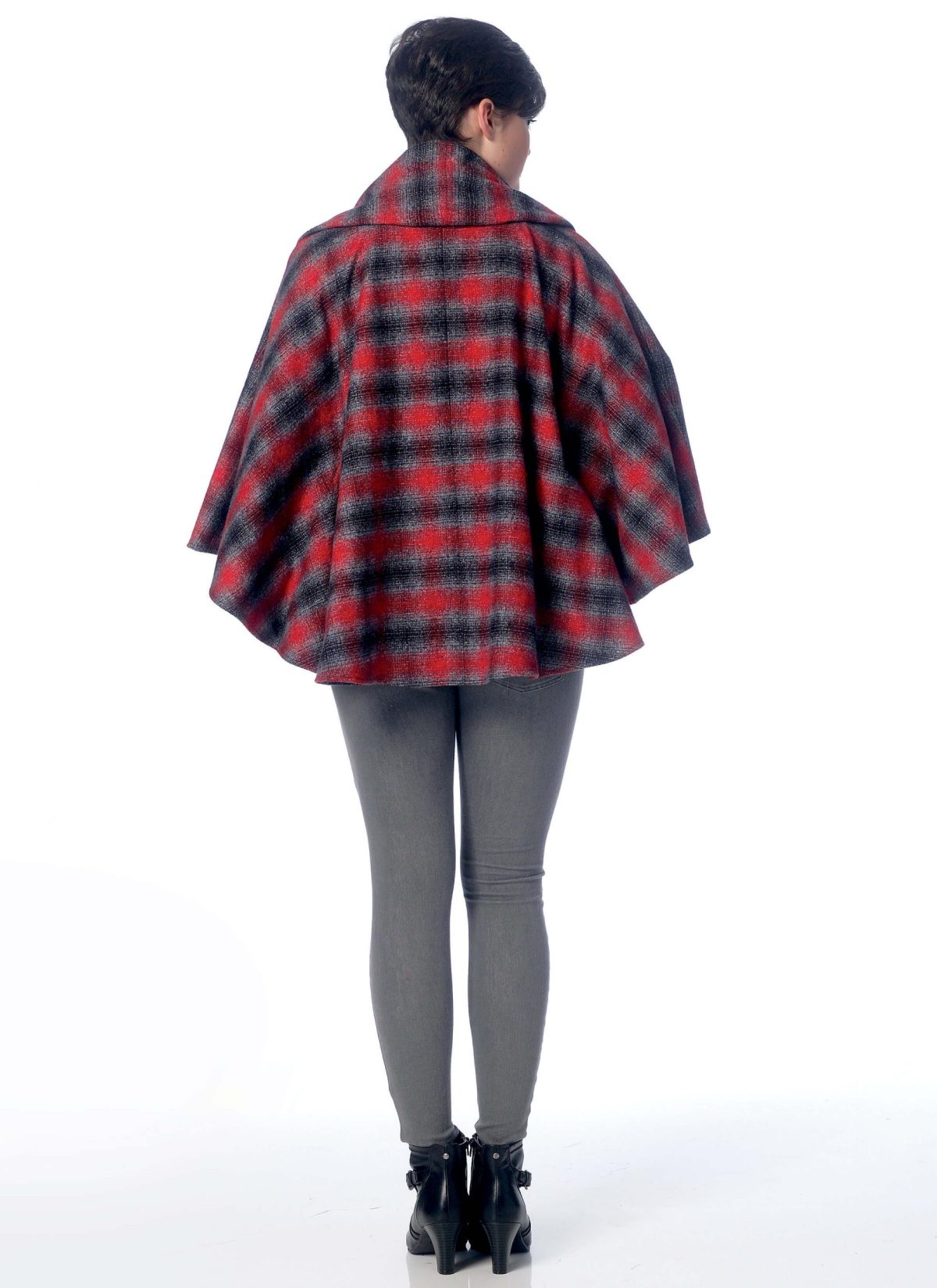 McCall's Sewing Pattern M7202 Misses' Ponchos