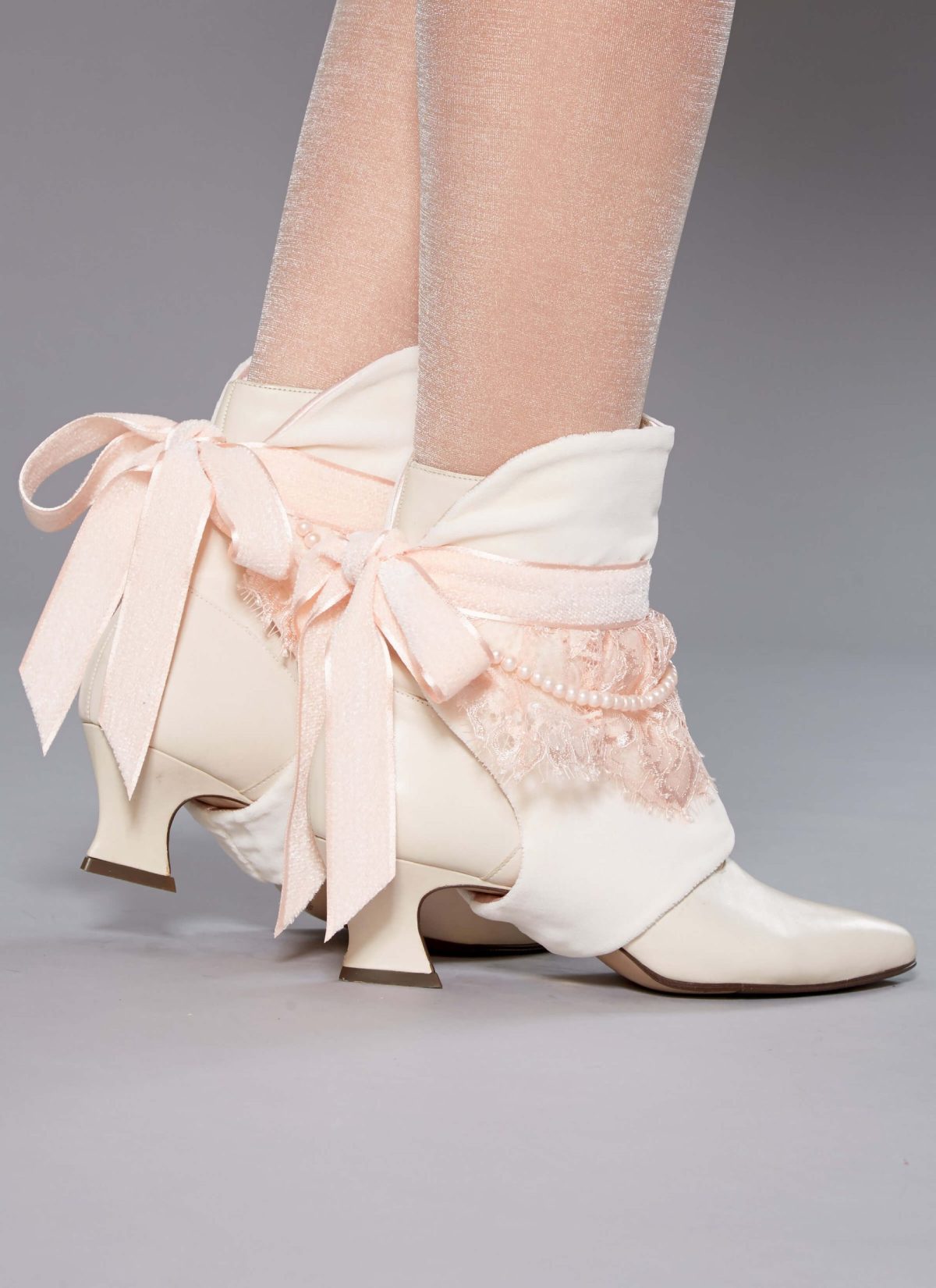 McCall's Sewing Pattern M7706 Misses' Spats