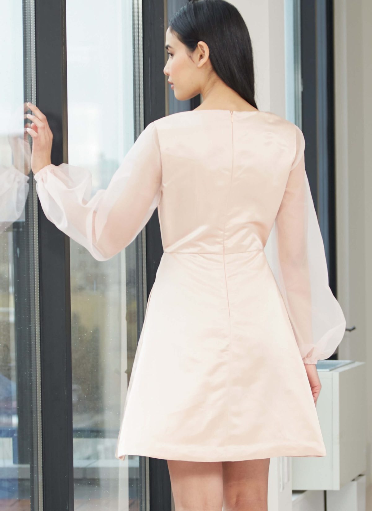 McCall's Sewing Pattern M7832 Misses' Dresses