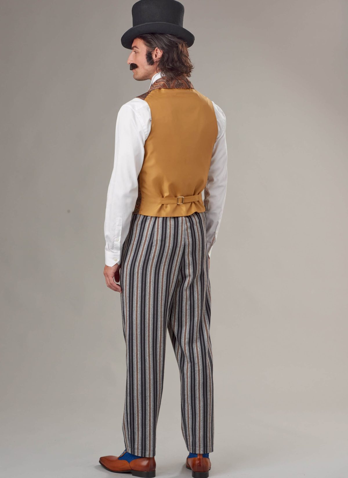 McCall's Sewing Pattern M8185 Men's Costume