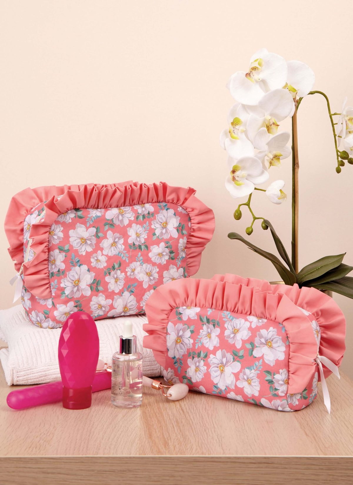 McCall's Sewing Pattern M8426 Zipper Cases