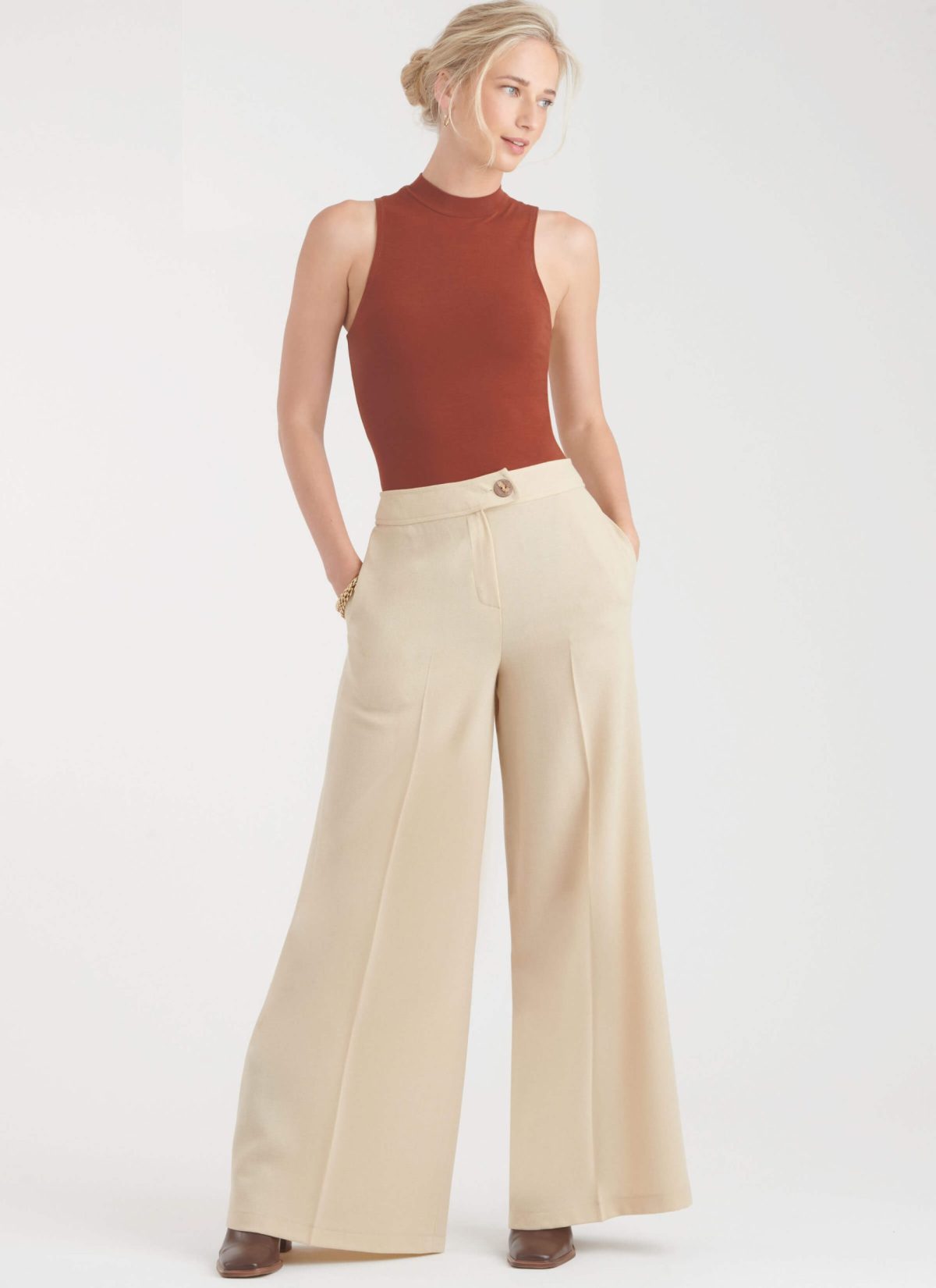 New Look Sewing Pattern N6769 Misses' and Misses' Petite Trousers