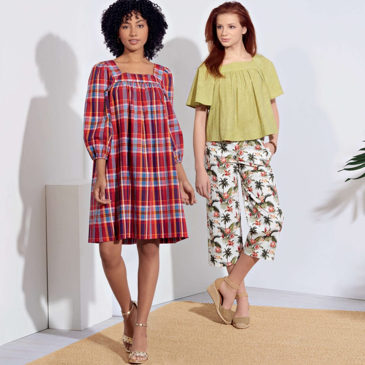 Simplicity Sewing Pattern S8926 Misses' Dress, Tops, and Trousers