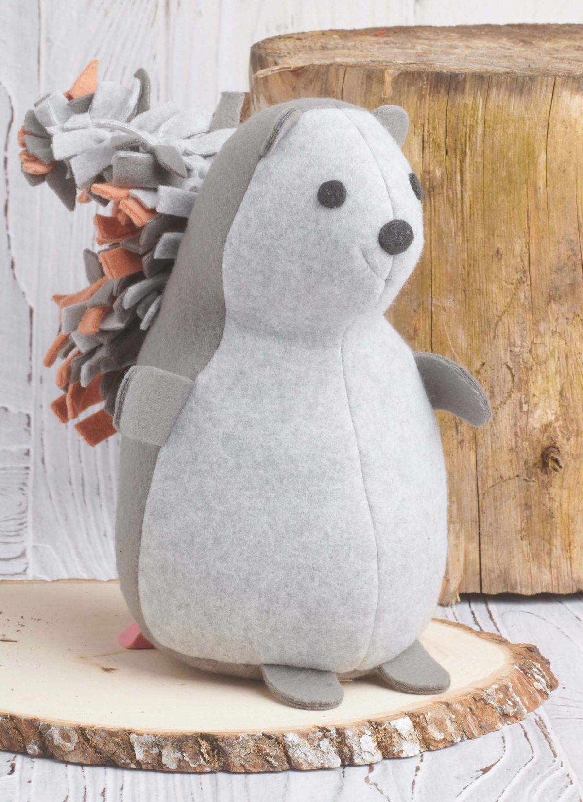 Simplicity Sewing Pattern S9877 Plush Animals by Carla Reiss Design