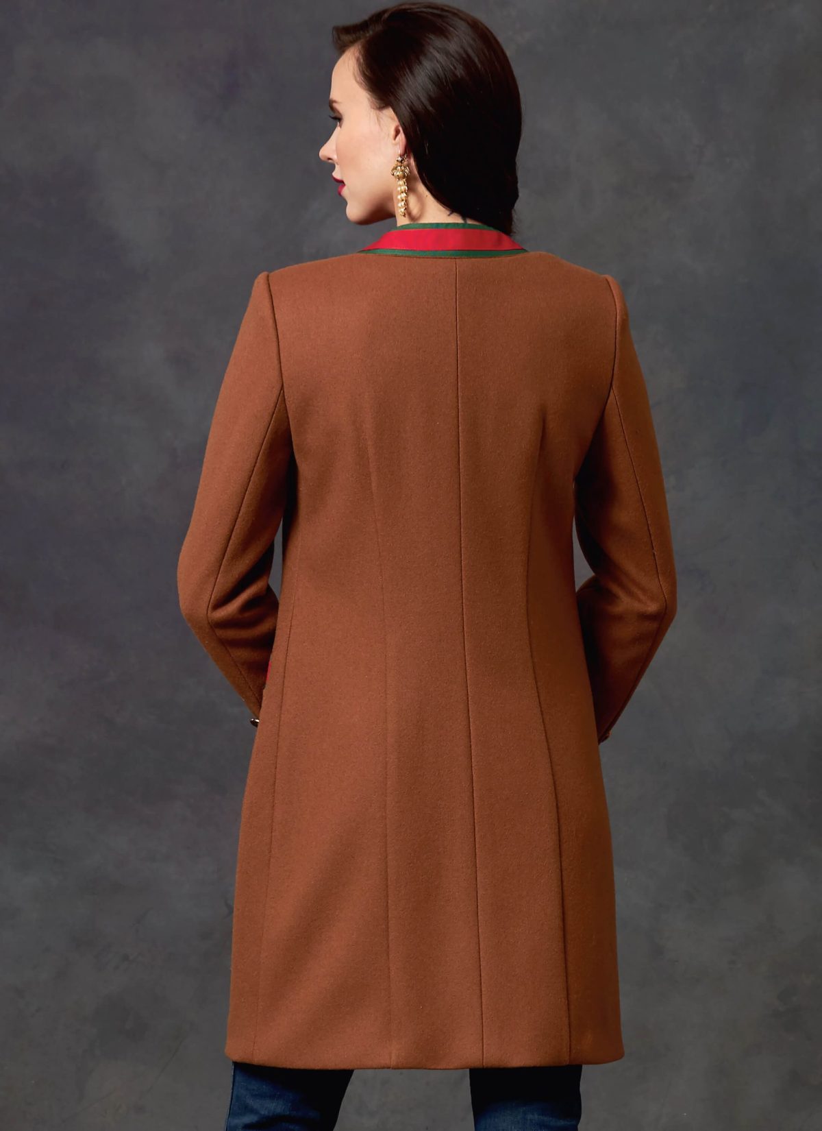 Vogue Patterns V1643 Misses'/Misses' Petite Jacket, Dress and Skirt