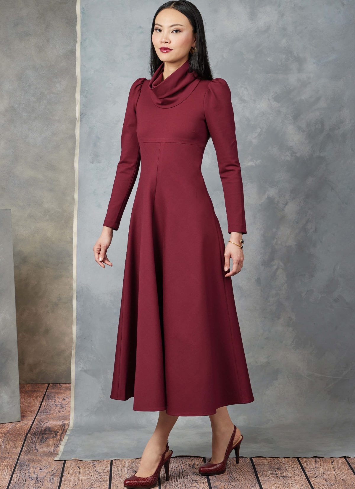 Vogue Patterns V1907 Misses' Dress