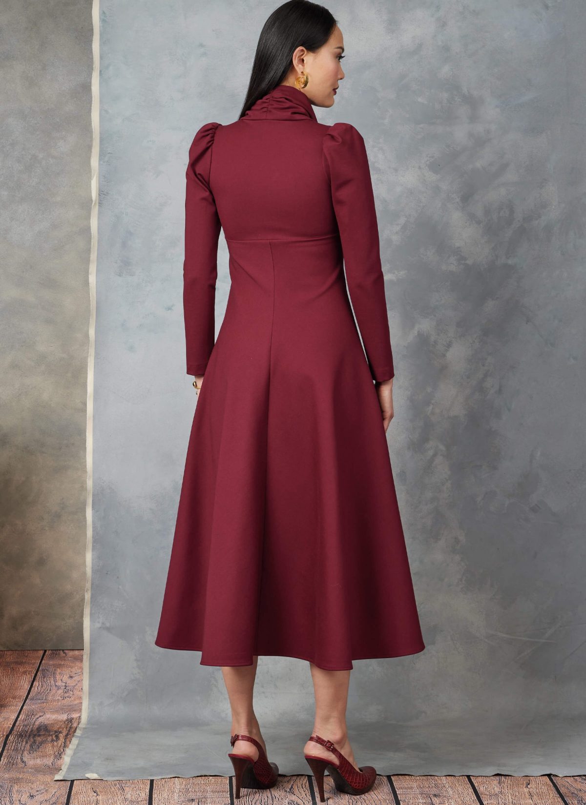 Vogue Patterns V1907 Misses' Dress