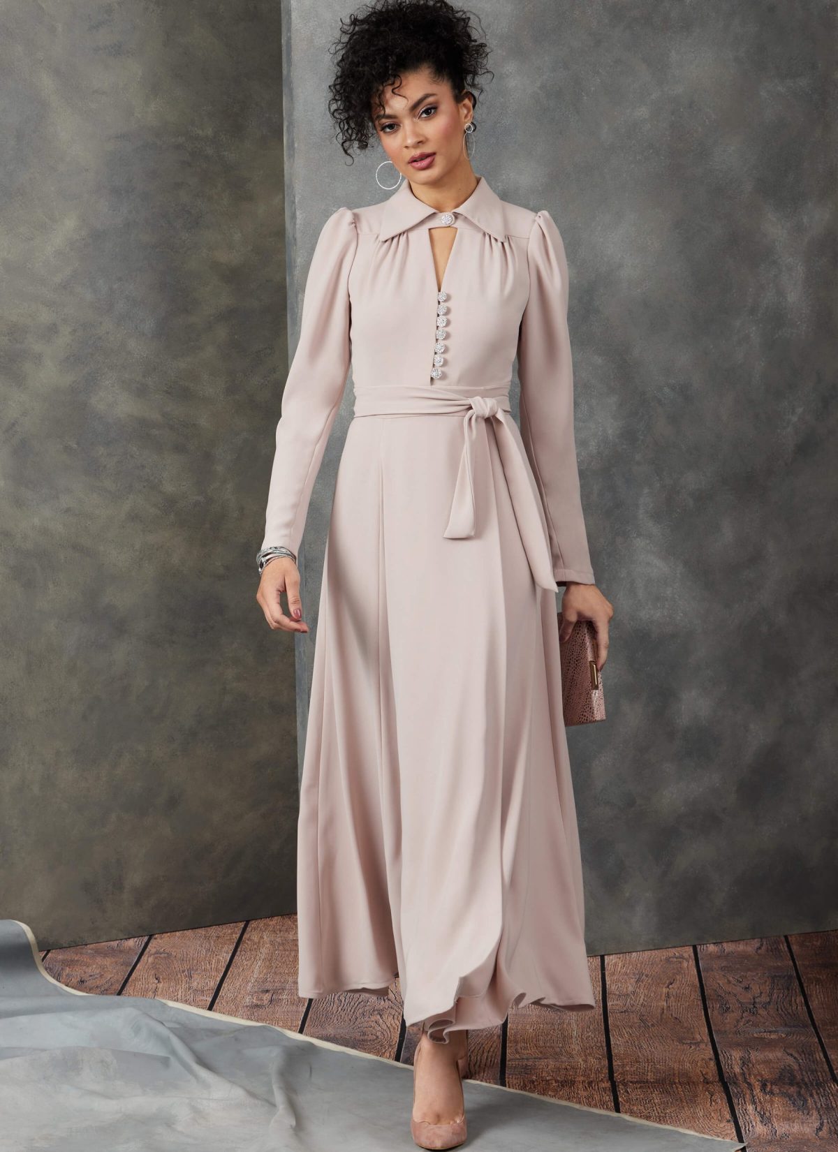 Vogue Patterns V1908 Misses' Dress