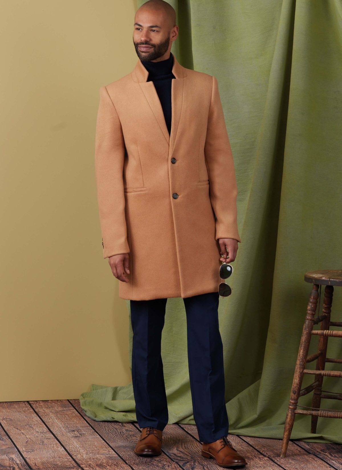 Vogue Patterns V1930 Men's Coat