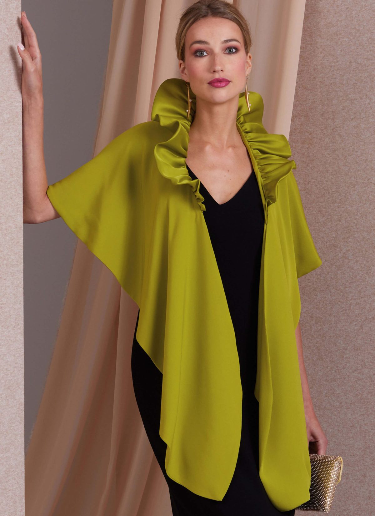 Vogue Patterns V1991 Misses' Wraps by Tom & Linda Platt