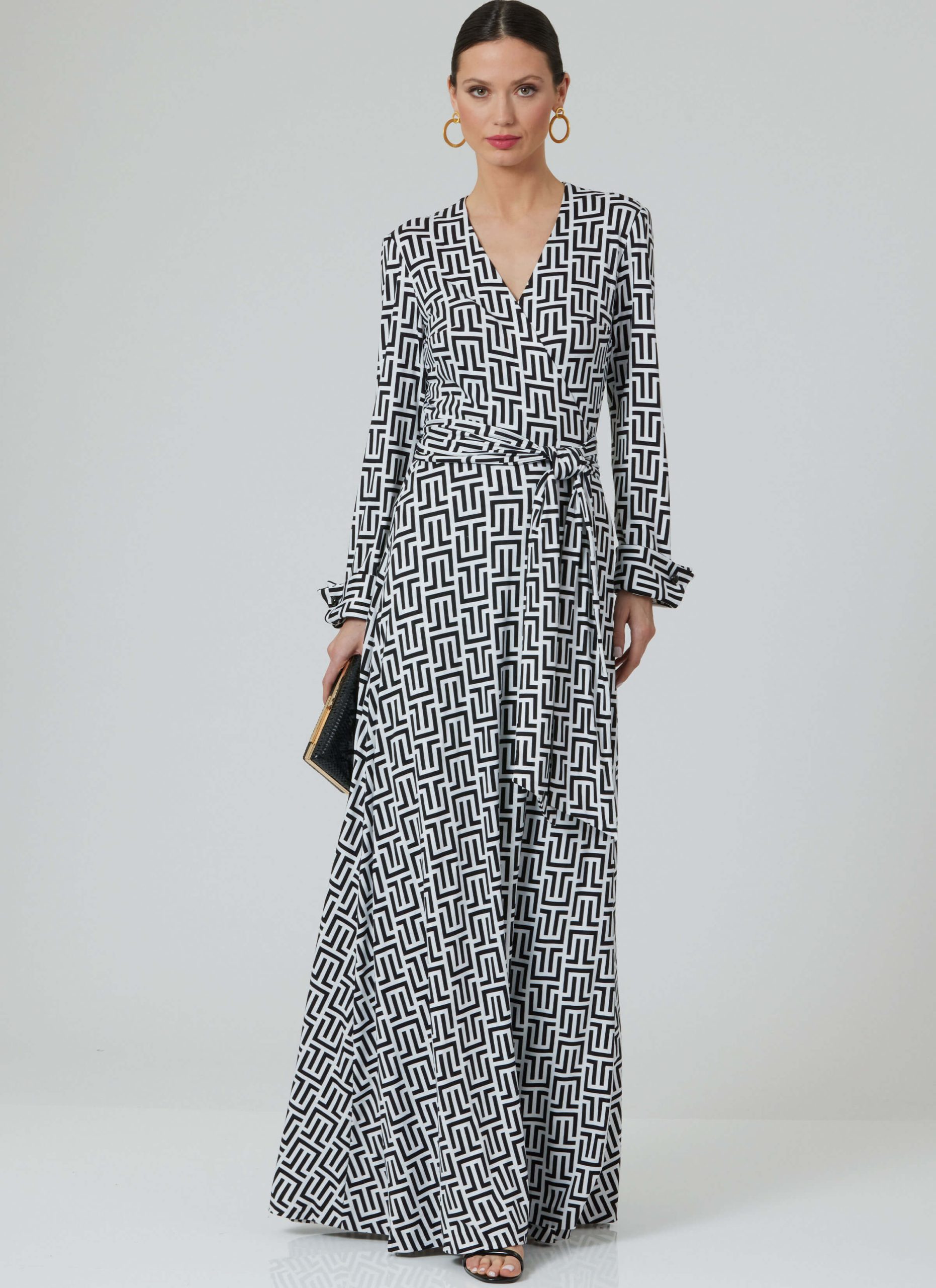 Vogue Patterns V2000 Misses' DVF Wrap Dress by Diane von Furstenberg