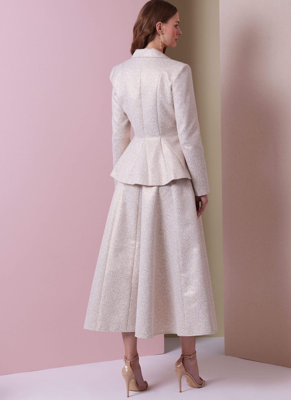 Vogue Patterns V2018 Misses' Jacket, Skirt and Trousers