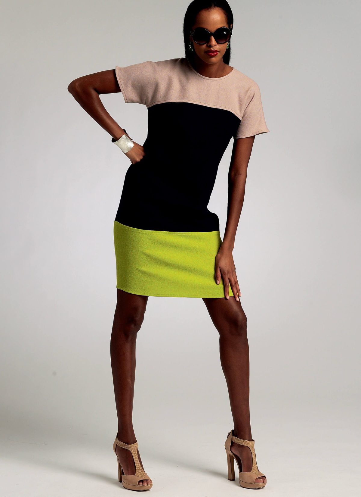 Vogue Patterns V8805 Misses' Dress
