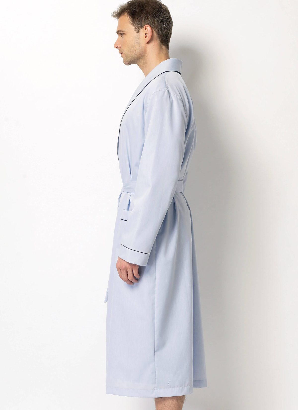 Vogue Patterns V8964 Men's Robe, Top, Shorts and Pants