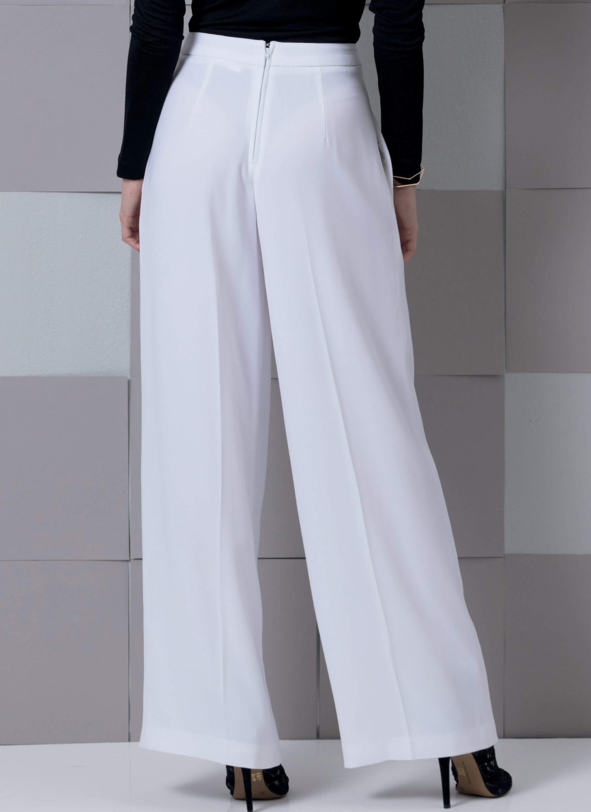 Vogue Patterns V9302 Misses' Pants
