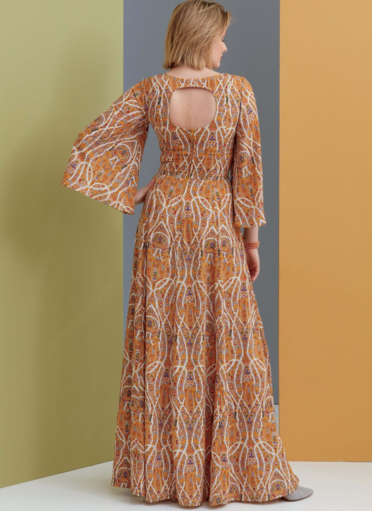 Vogue Patterns V9328 Misses' Dress