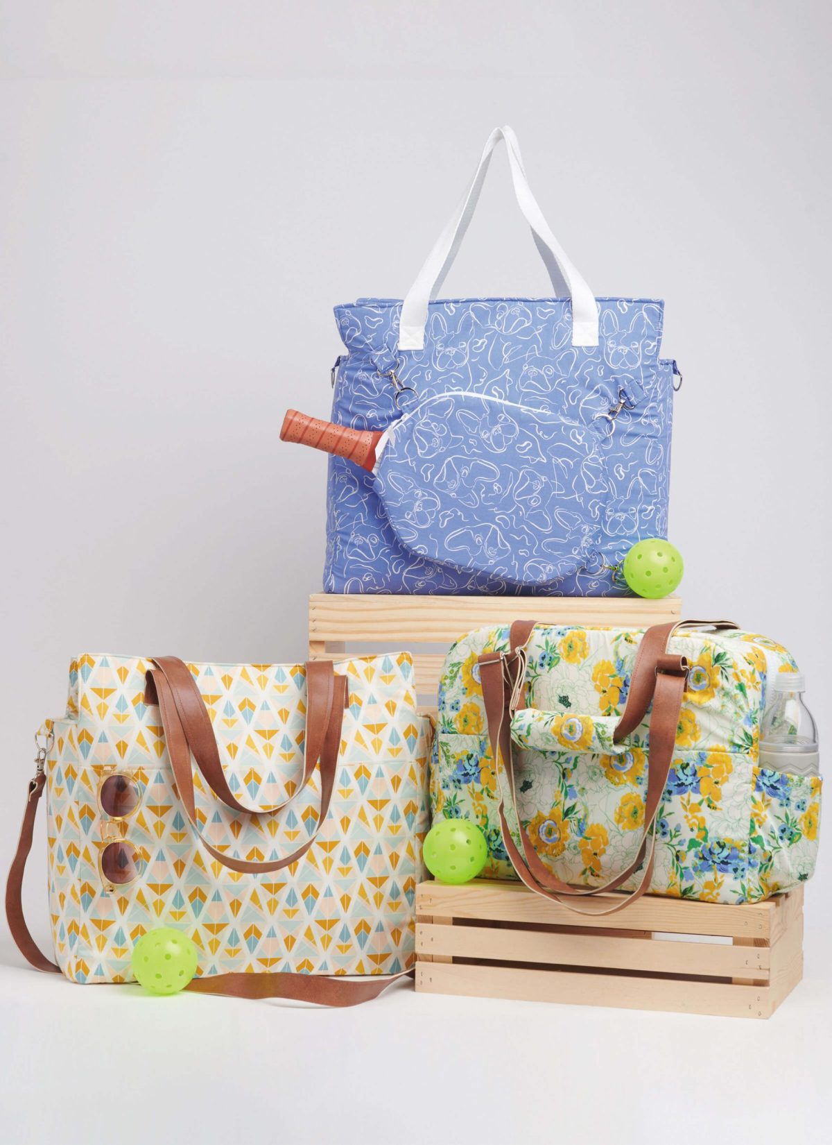 Simplicity Sewing Pattern S9935 Totes and Pickleball Paddle Cover