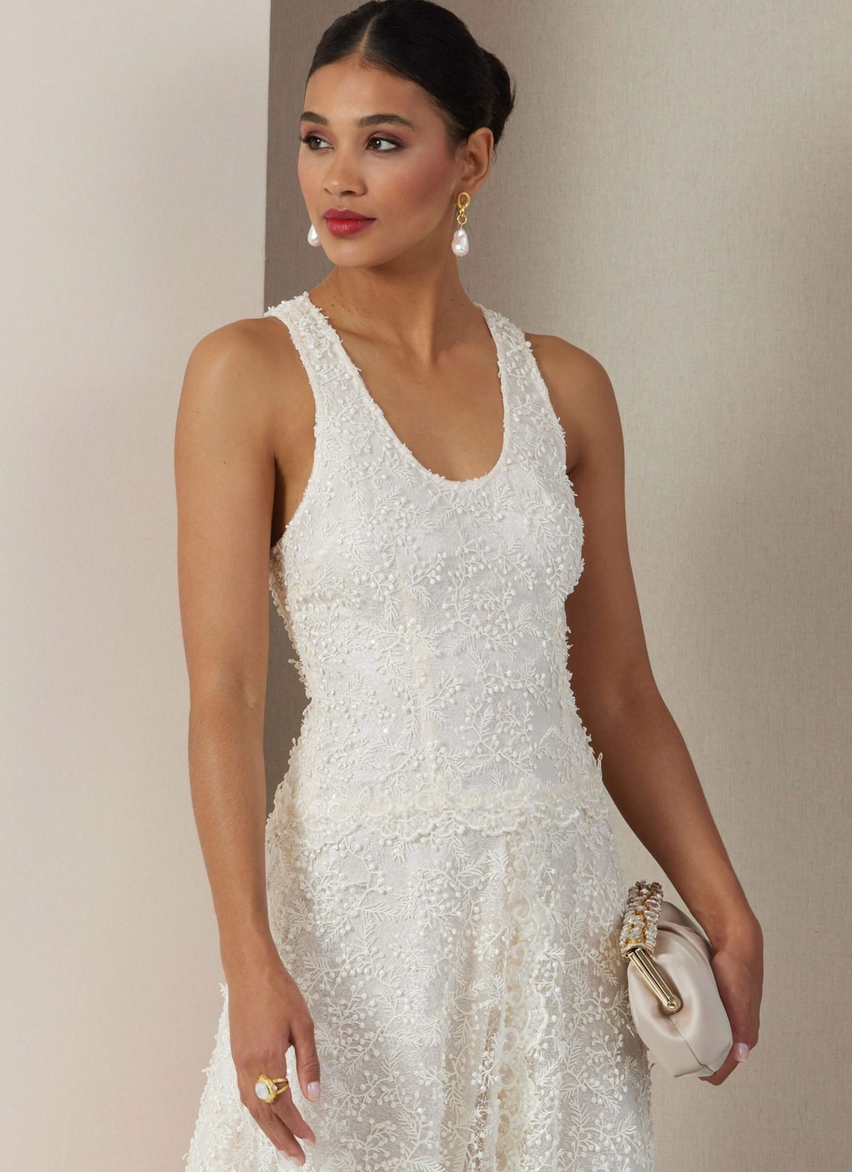 Vogue Patterns V2028 Misses’ Dress and Overdress