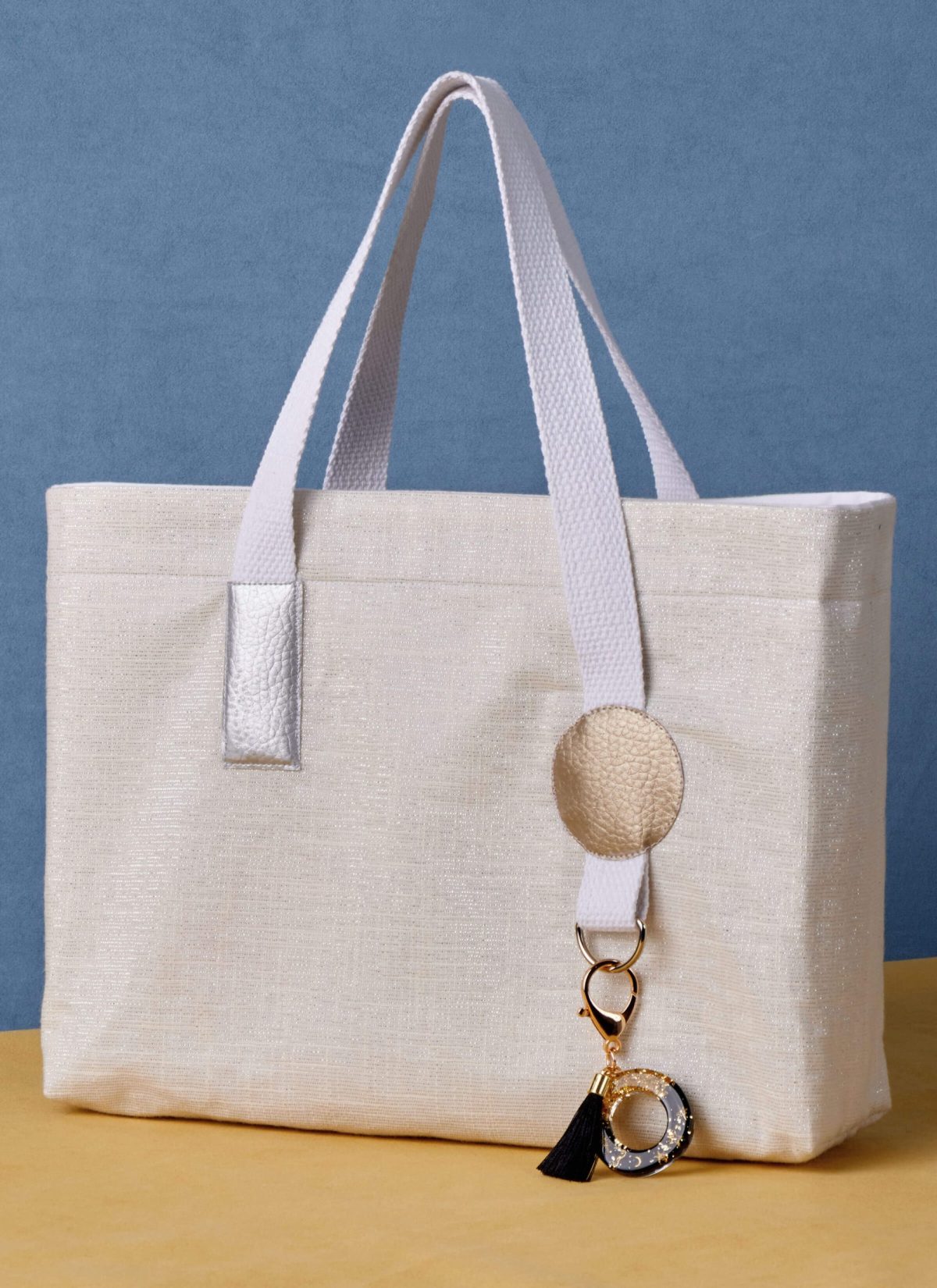 McCall's Sewing Pattern M8521 Tote Bags