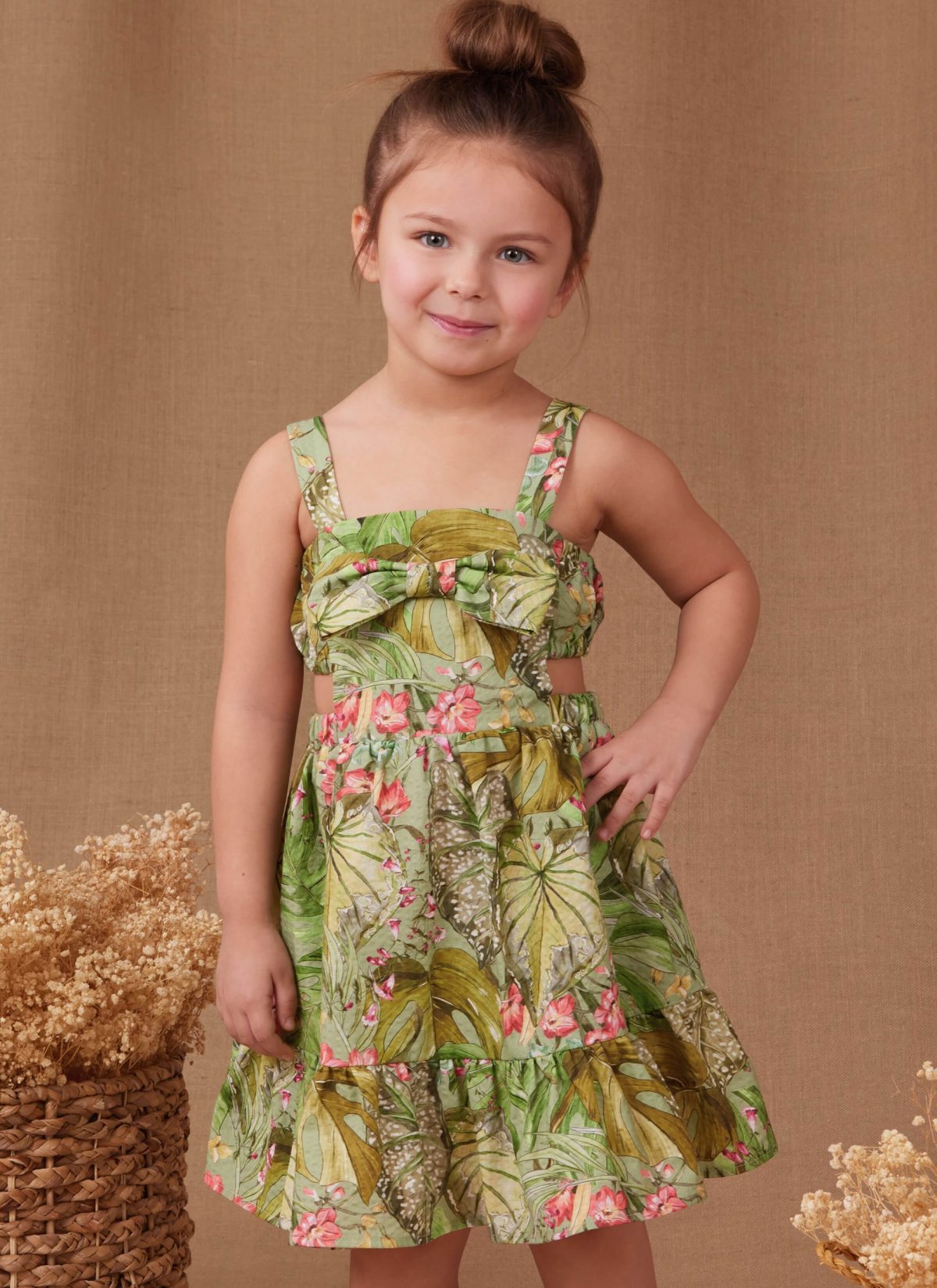Simplicity Sewing Pattern S9962 Children's Dress, Top and Shorts