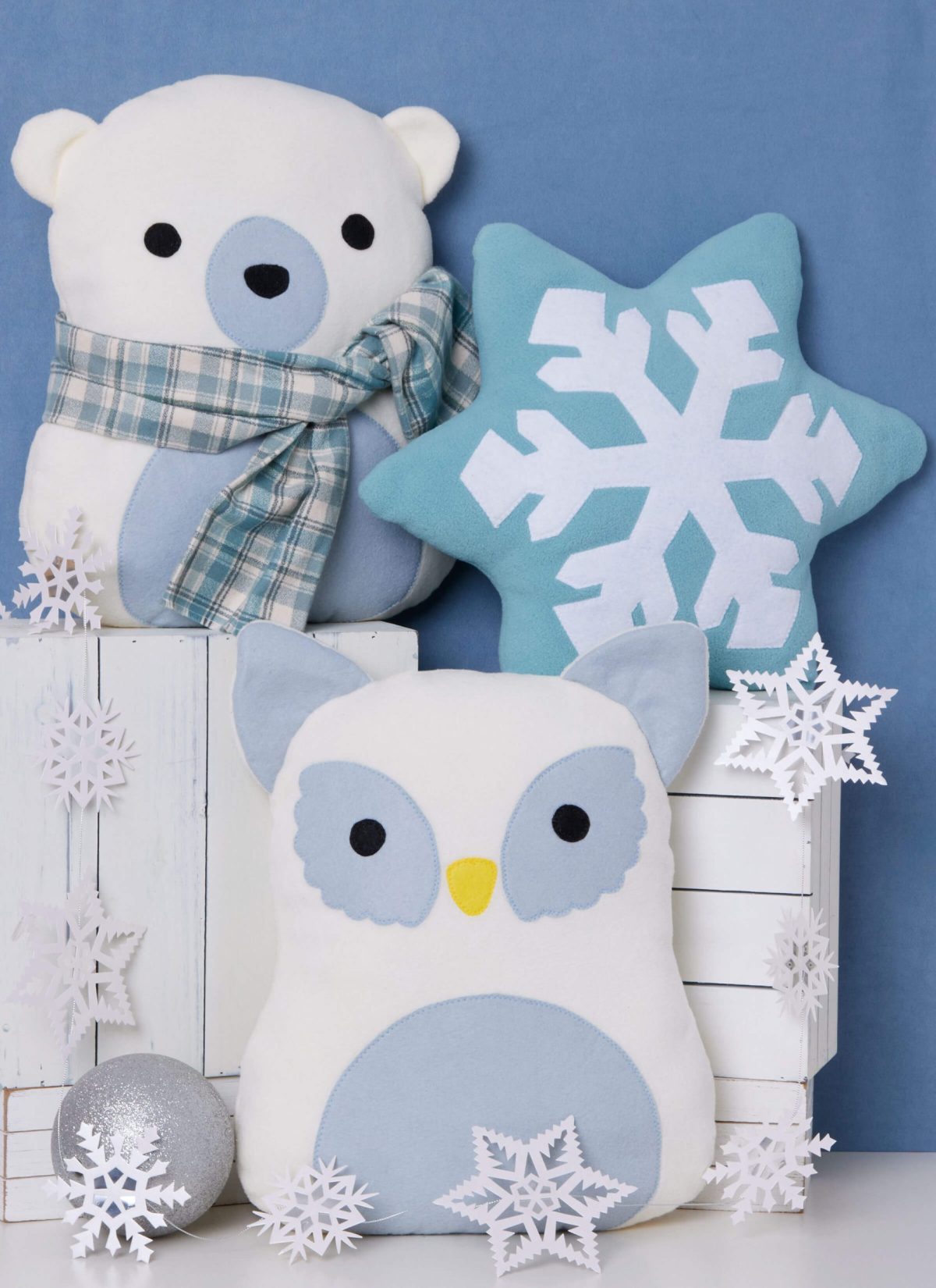 Simplicity Sewing Pattern S3024 Seasonal Throw Pillows