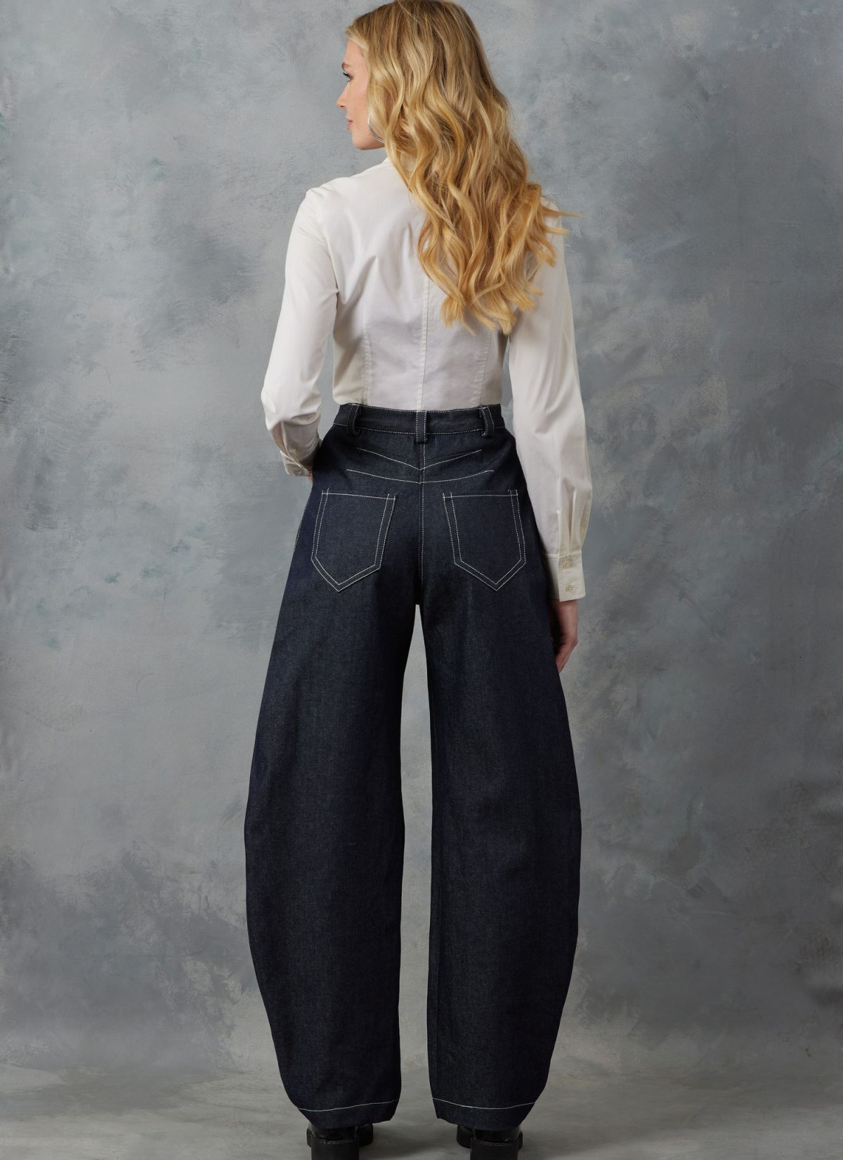 Vogue Sewing Pattern V2051 Misses' Pants