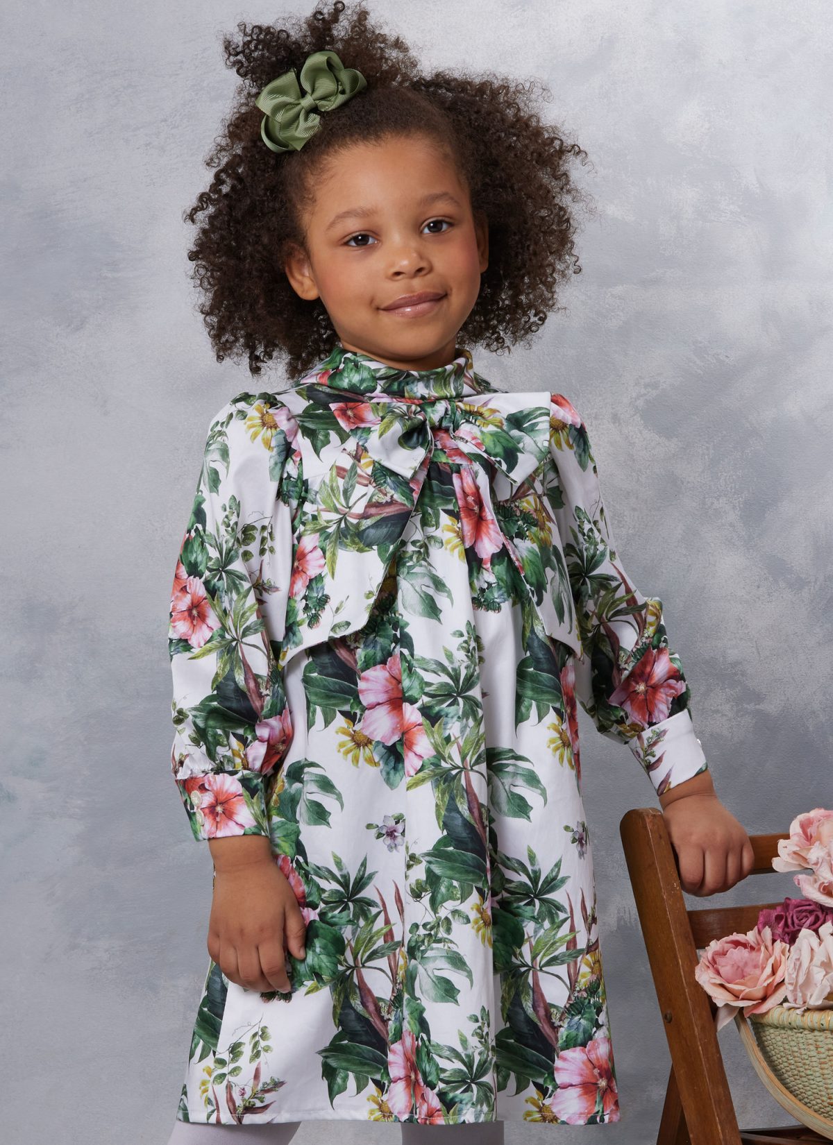 Vogue Sewing Pattern V2059 Children's Dresses