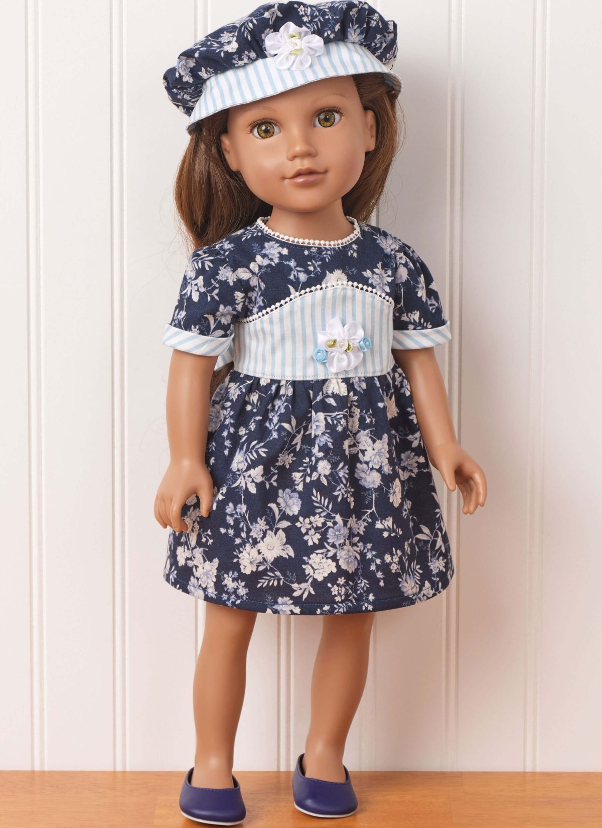 McCall's Sewing Pattern M8543 18" Doll Clothes by Carla Reiss