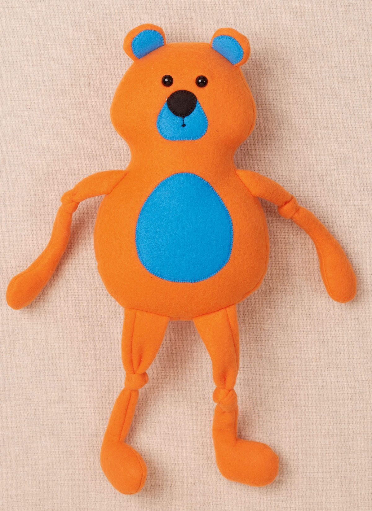 McCall's Sewing Pattern M8546 Plush Animals by Carla Reiss