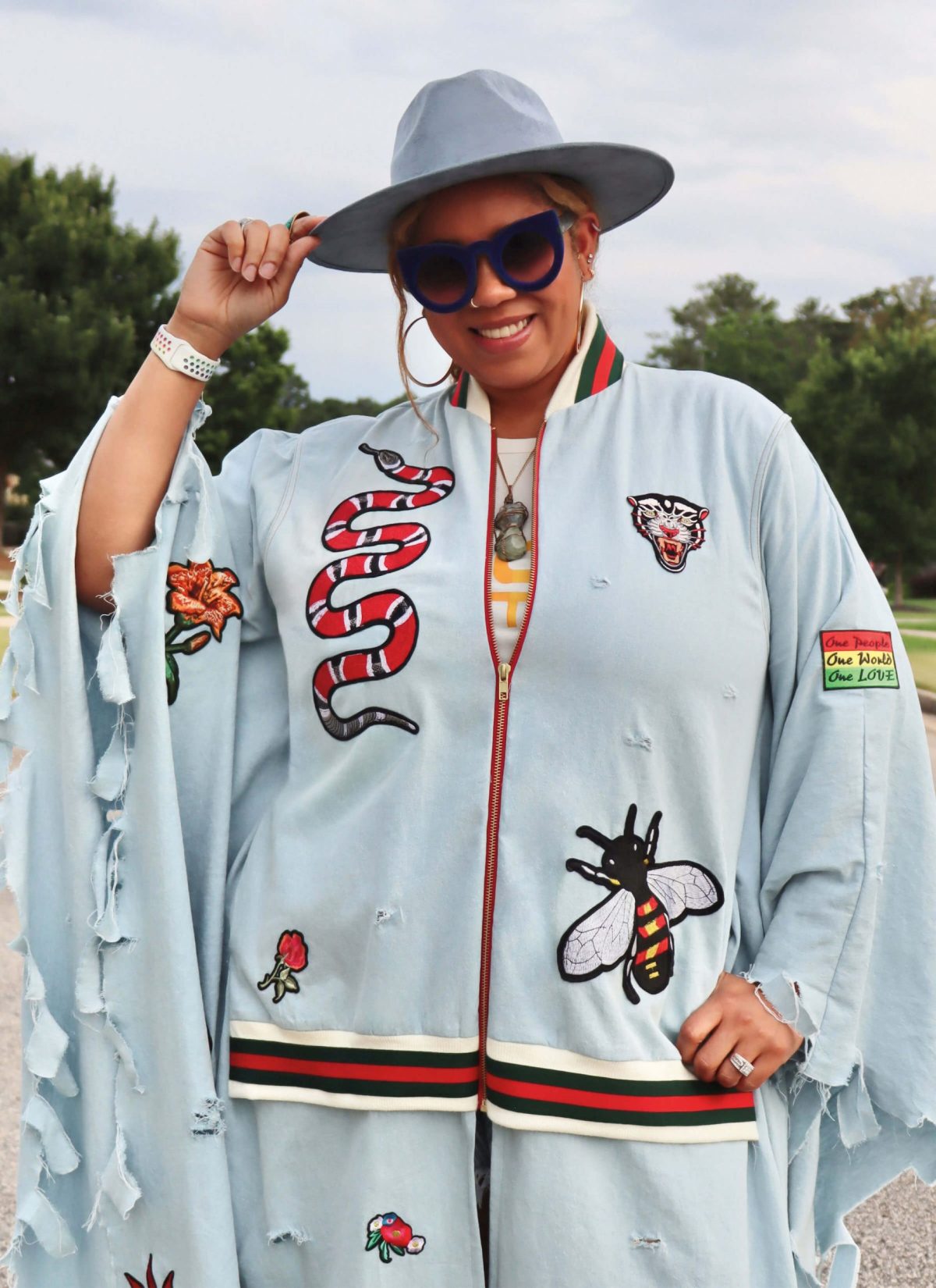 Know Me Sewing Pattern ME2102 Misses' Bomber Cape by The Corny Rainbow