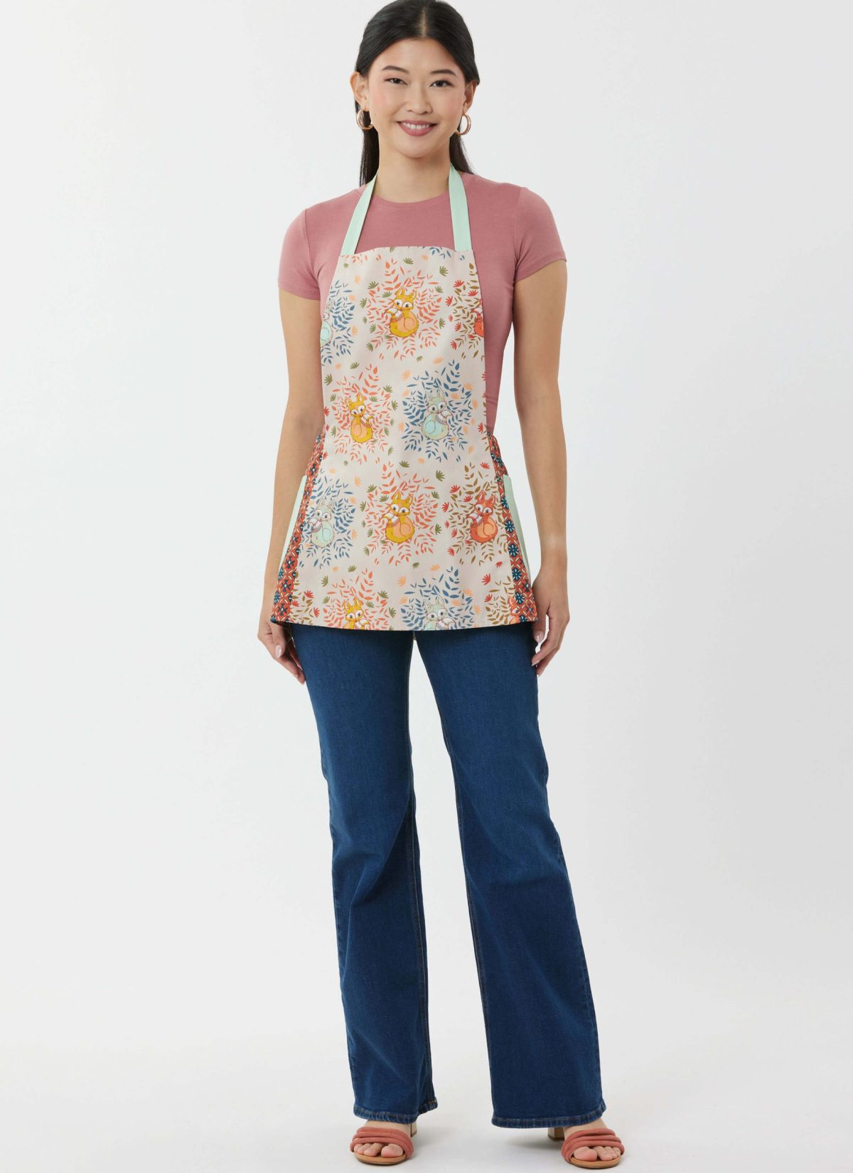 Simplicity Sewing Pattern S3120 Misses' Apron in Two Lengths