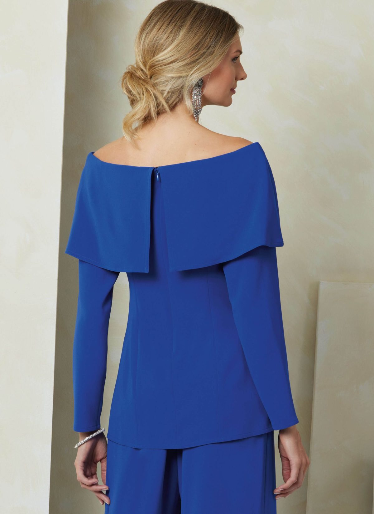 Vogue Patterns Sewing Pattern V2098 Misses' Top and Pants by Tom And Linda Platt