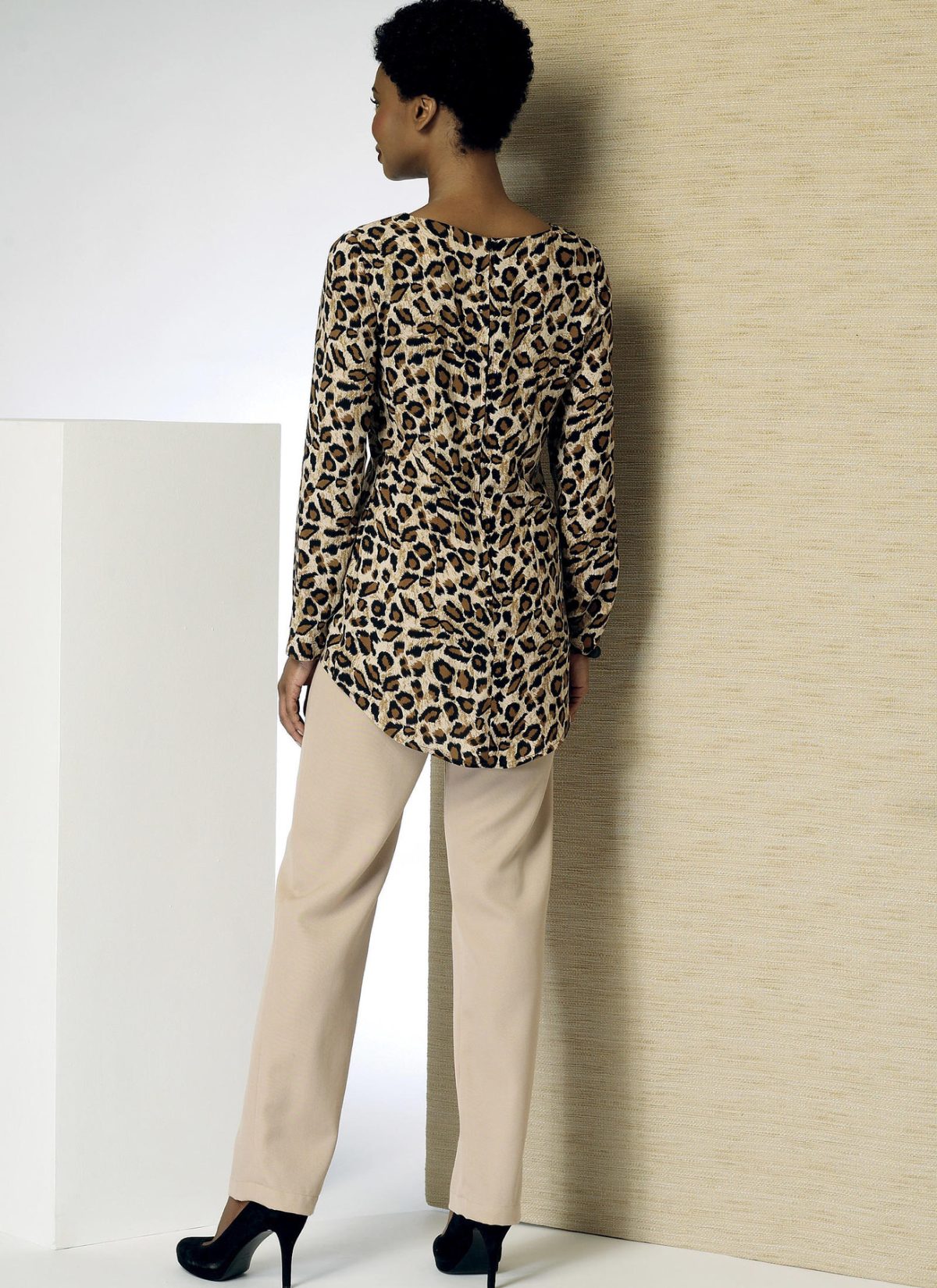 Butterick Sewing Pattern B6426 Misses'/Miss Petite Shawl Collar Jacket, Princess-Seam Top, Tunic, and Dress, and Trousers