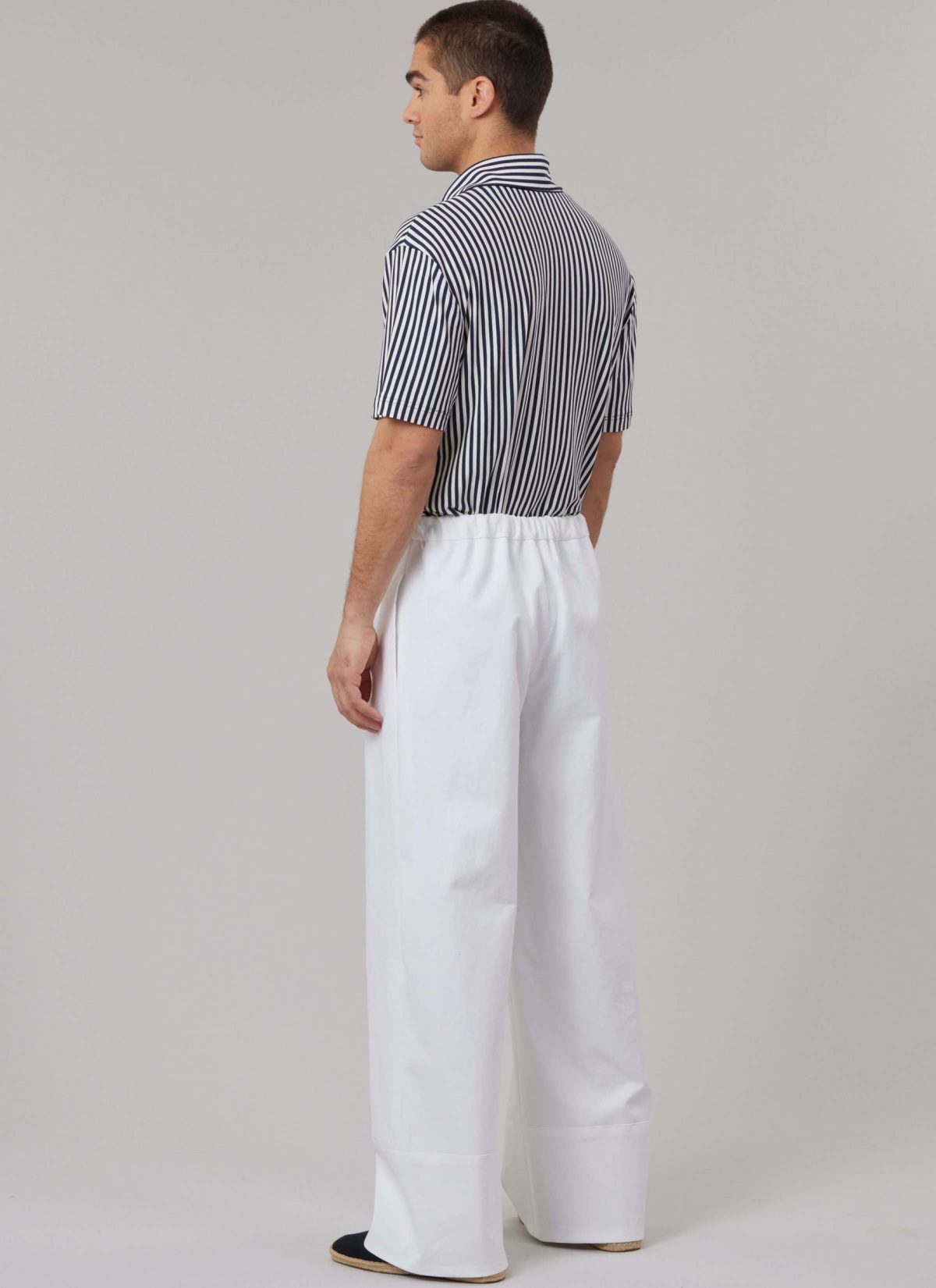 McCall's Sewing Pattern M8588 Unisex Trousers in Two Lengths