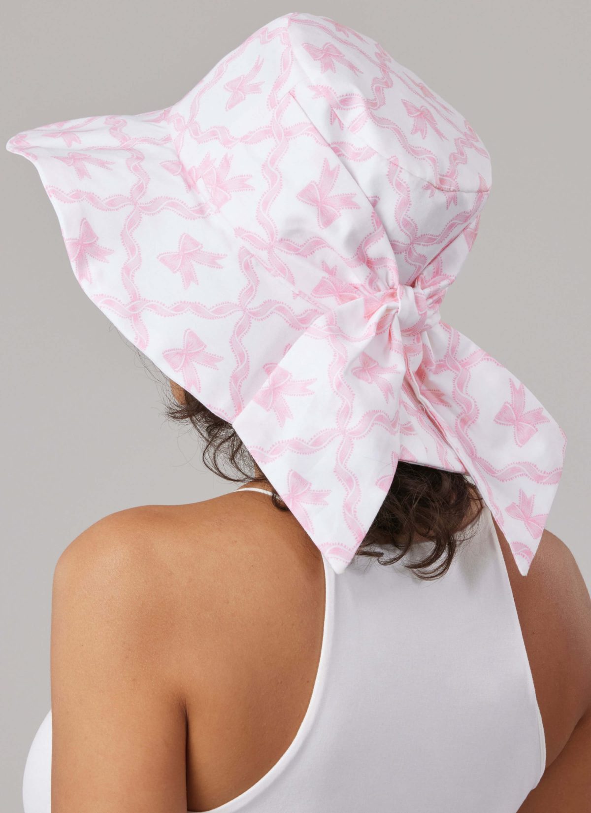 McCall's Sewing Pattern M8597 Hats and Bags