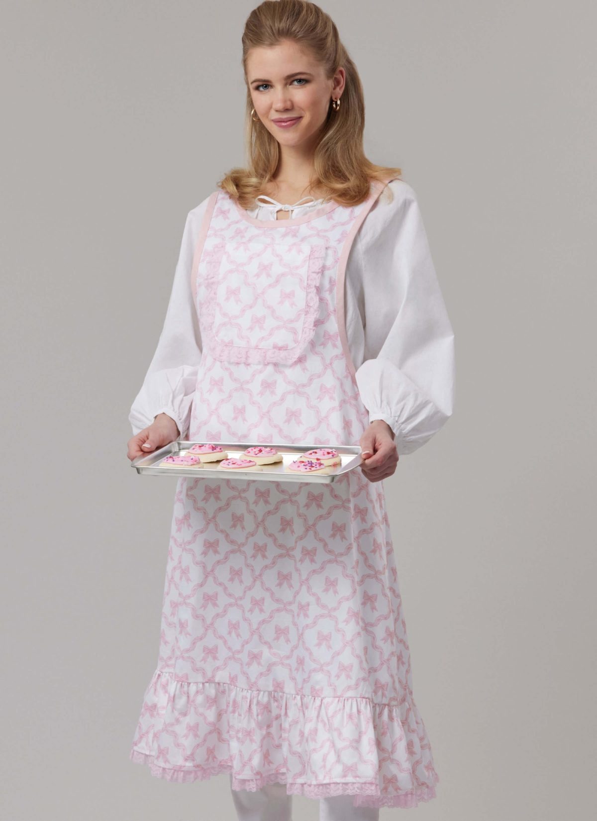 McCall's Sewing Pattern M8598 Misses' Aprons