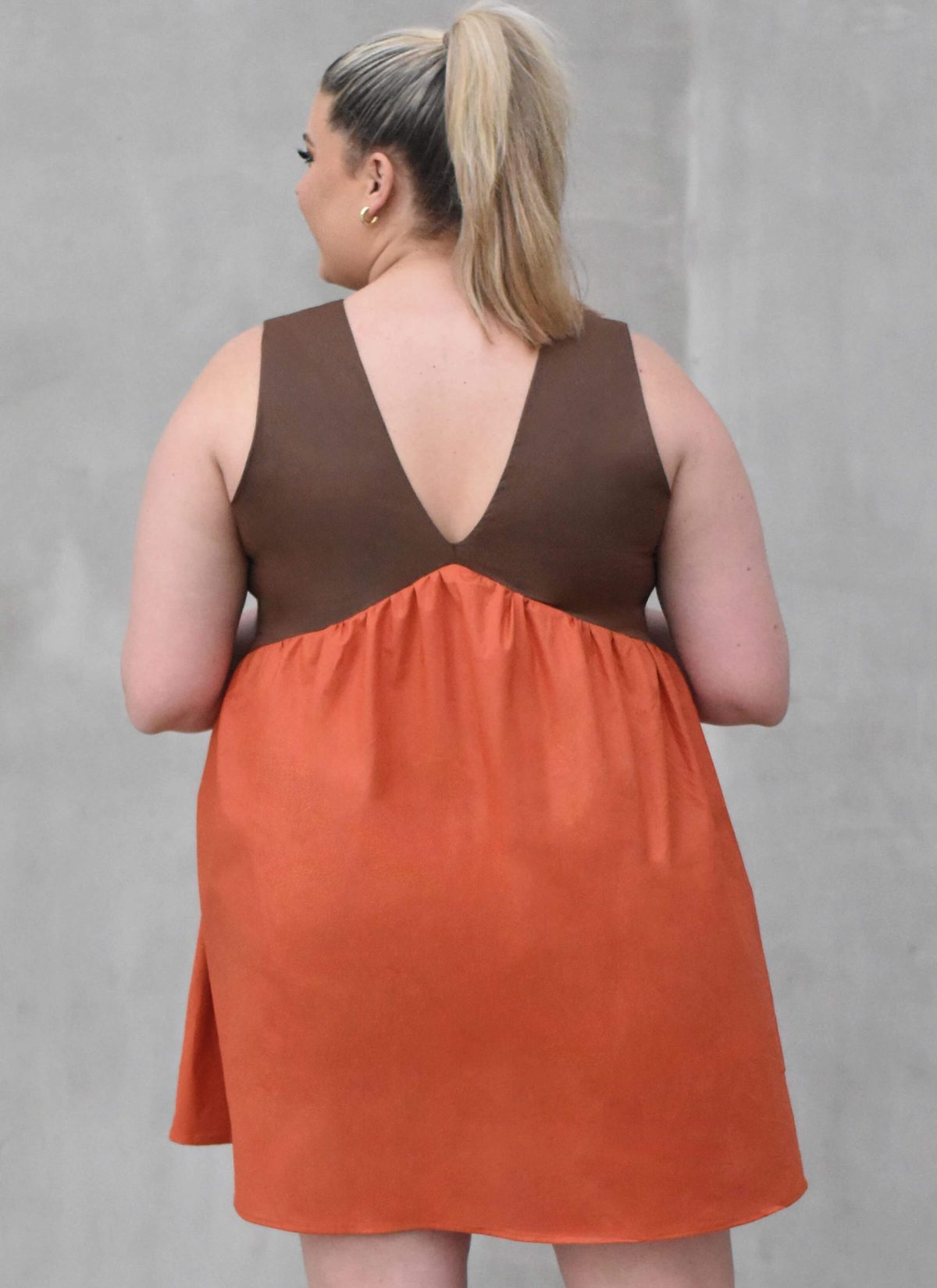 Know Me Sewing Pattern ME2120 Misses' Dress with Sleeve and Length Variations by Alisha Grace