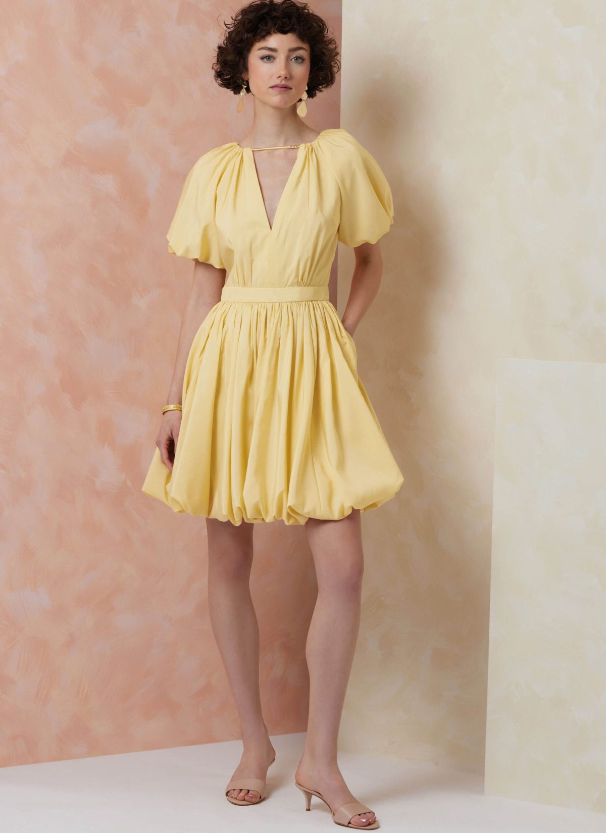 Vogue Patterns Sewing Pattern V2106 Misses' Dress in Two Lengths