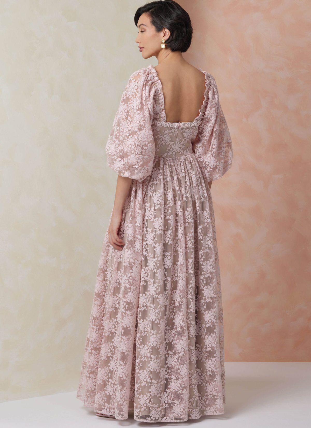 Vogue Patterns Sewing Pattern V2109 Misses' Gown in Two Lengths