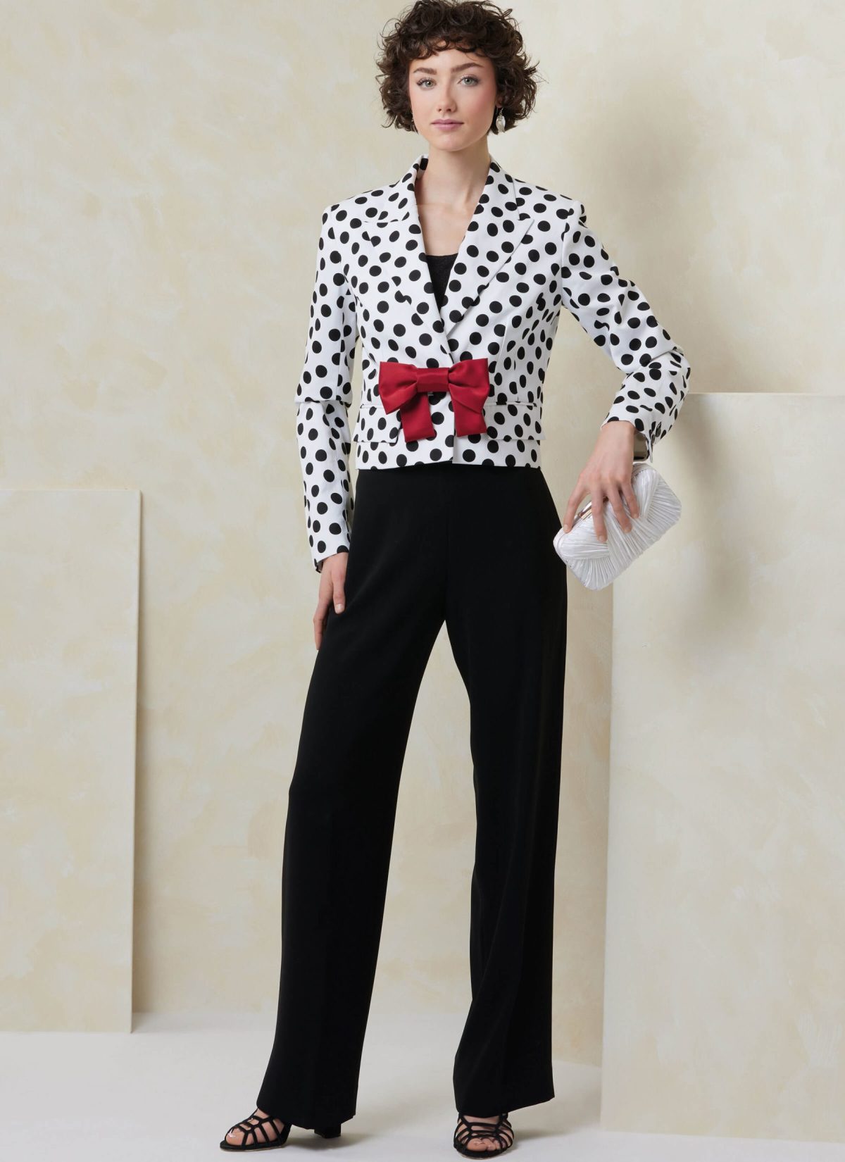 Vogue Patterns Sewing Pattern V2114 Misses' Jackets