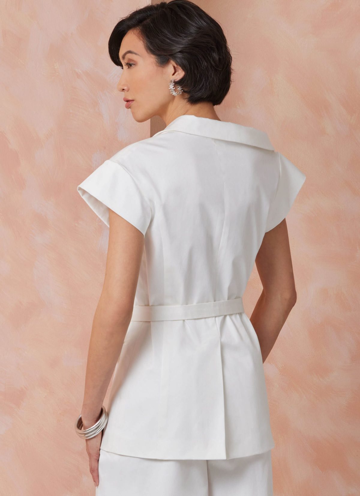 Vogue Patterns Sewing Pattern V2117 Misses' Jacket and Trousers