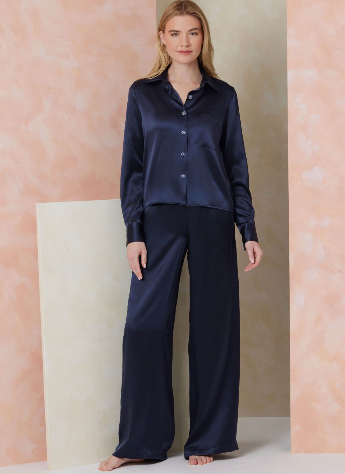 Vogue Patterns Sewing Pattern V2119 Misses' Pajamas