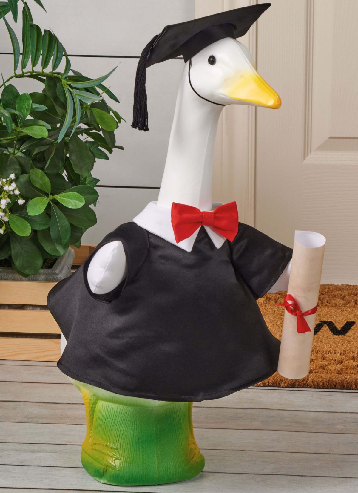 Simplicity Sewing Pattern S3158 Clothes for Porch and Lawn Geese