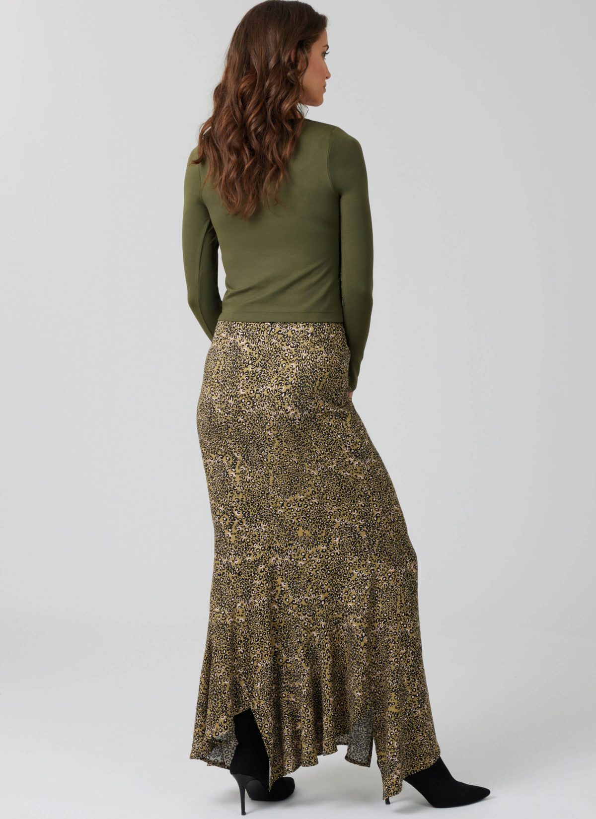 McCall's Sewing Pattern M8608 Misses' Asymmetric Skirt