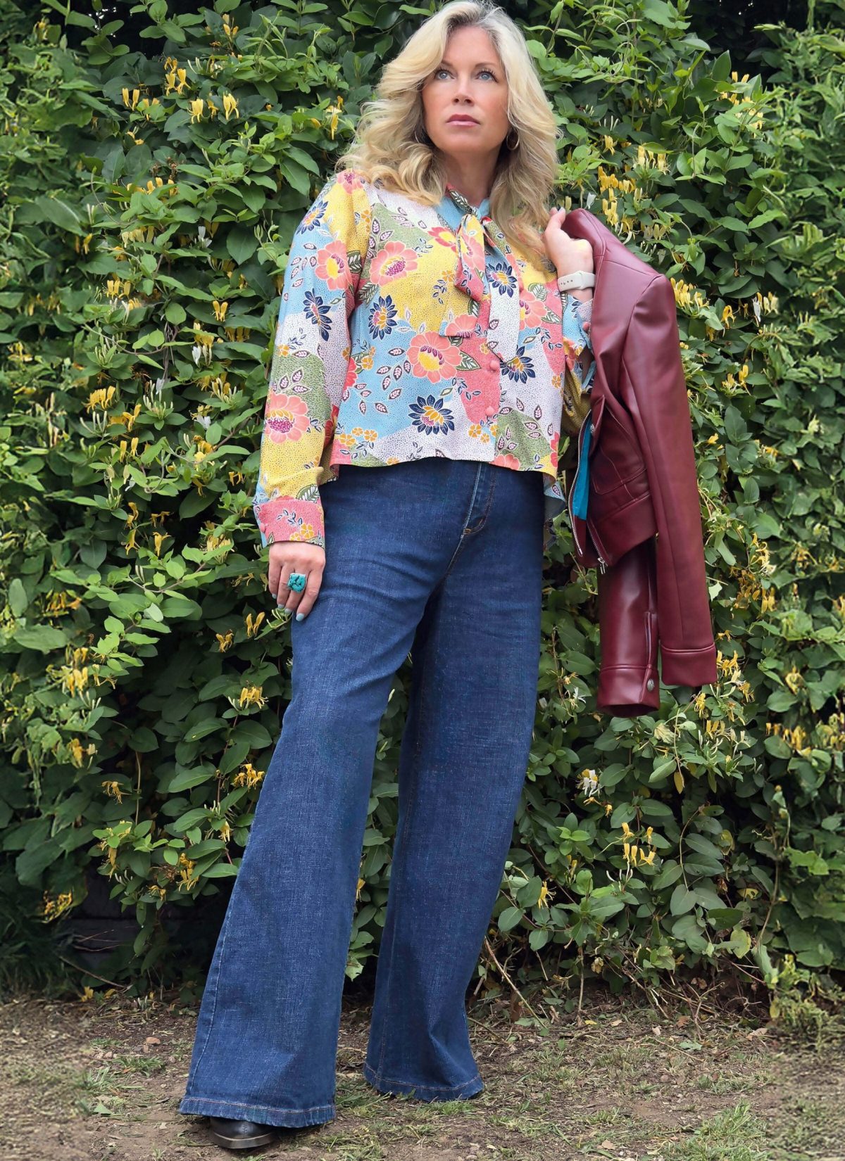 Know Me Sewing Pattern ME2137 Misses' Blouse and Jacket by Lynn Brannelly